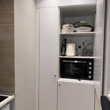 Luxury Cozy Appartment In The City Center Rhodes City ภายนอก รูปภาพ